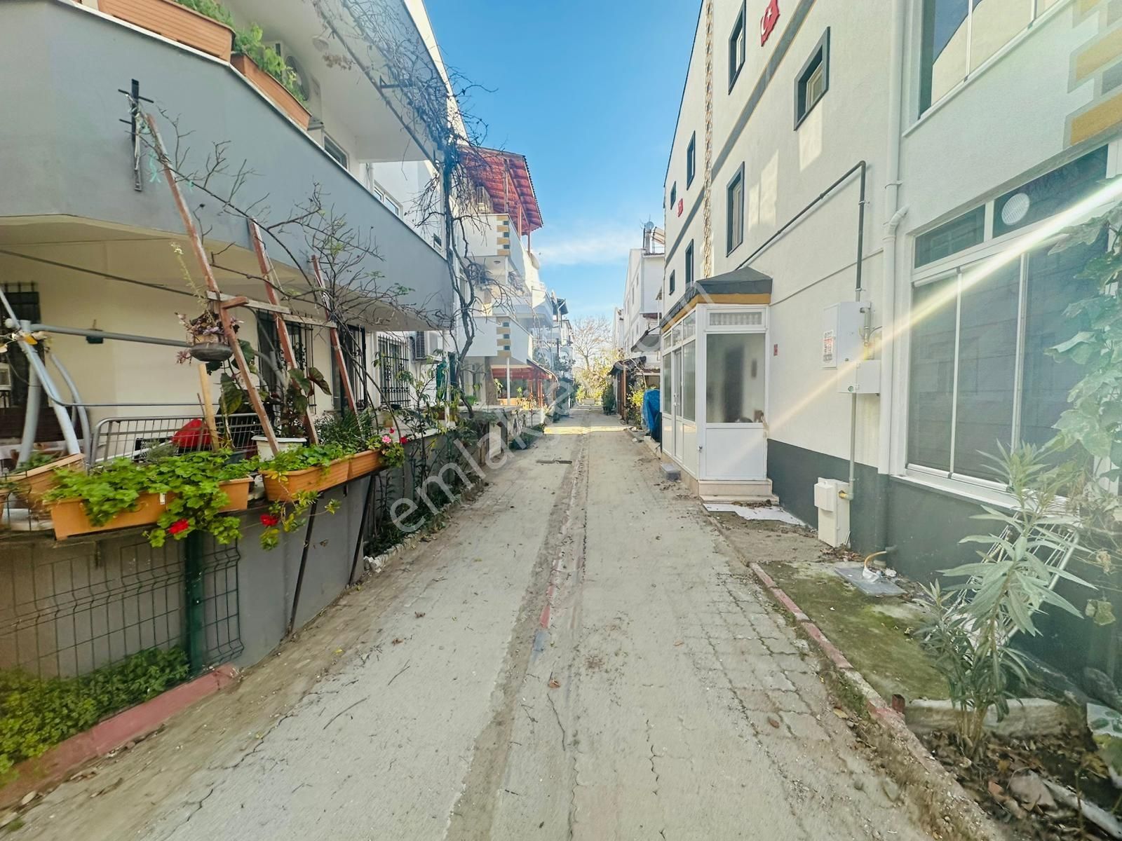Kostak Gayrimenkul'den Akçay'da Fırsat Fiyata 3+1 Triplex Villa - Görsel 13