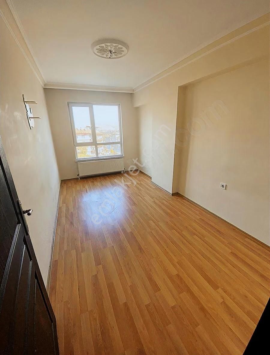 Altındağ Beşikkaya Mahallesinde 3+1 Daire - Görsel 6