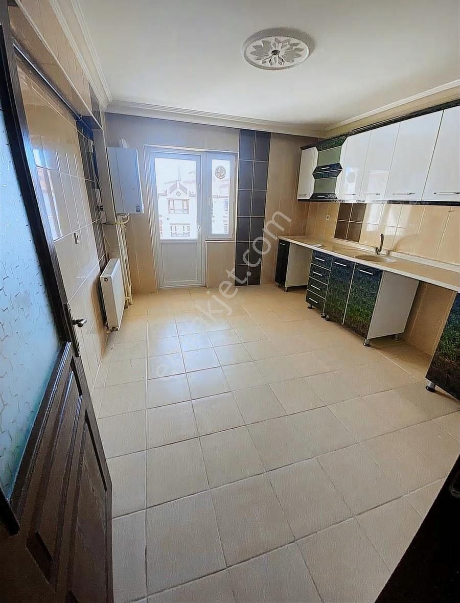 Altındağ Beşikkaya Mahallesinde 3+1 Daire - Görsel 13