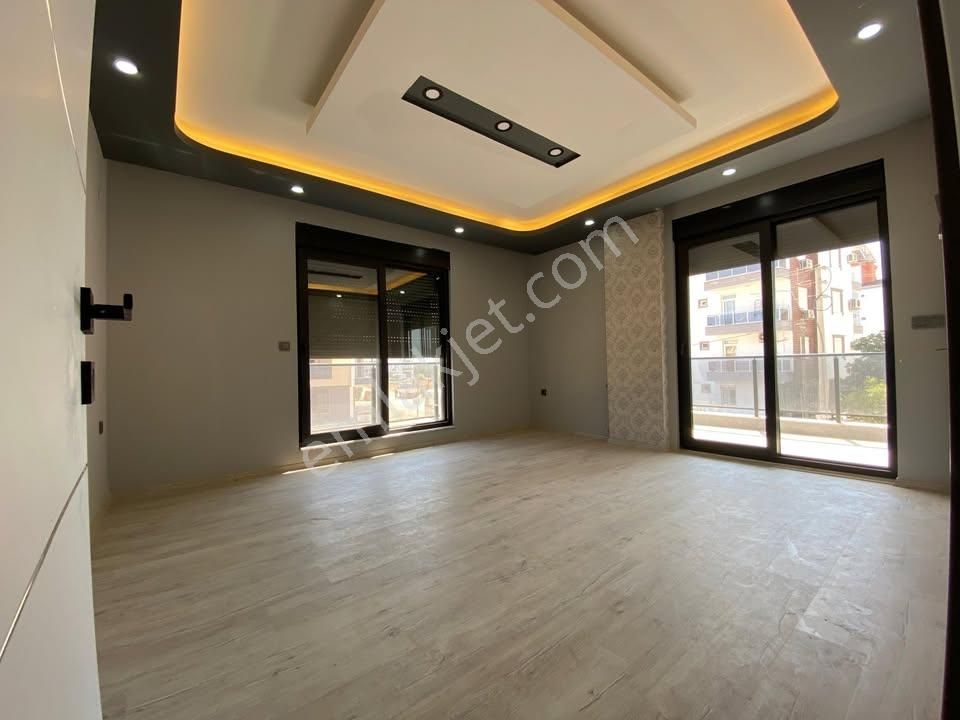 Metrobüse Komşu Bu Haftaya Özel Lüx 2+1 Arakat !!! - Görsel 4