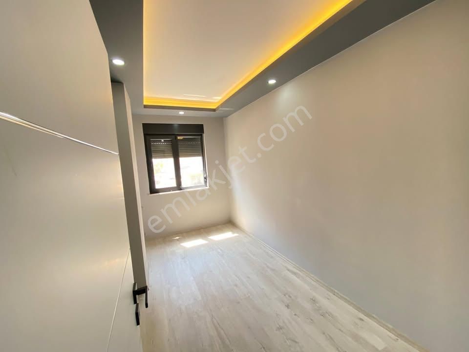 Metrobüse Komşu Bu Haftaya Özel Lüx 2+1 Arakat !!! - Görsel 12