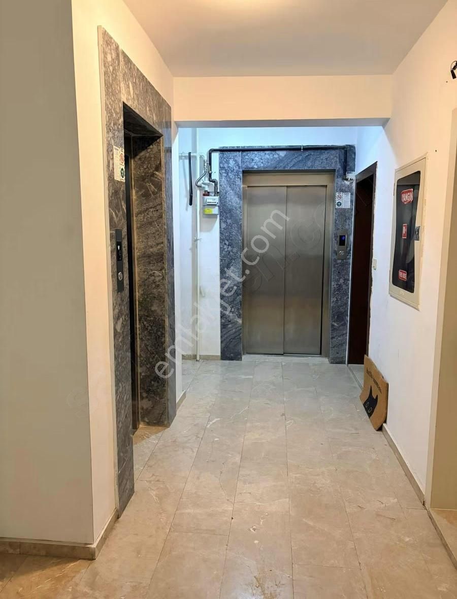 Yeni Bağlıcada Park Bulvar Sıtesı'nde 4+1 Fırsat Daire - Görsel 18