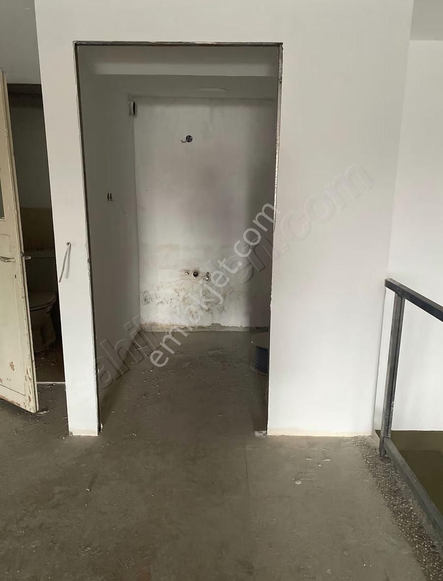 Tekstilin Merkezi, Tekstilciler Cad.nde 2 Katlı İş Yeri - Görsel 13