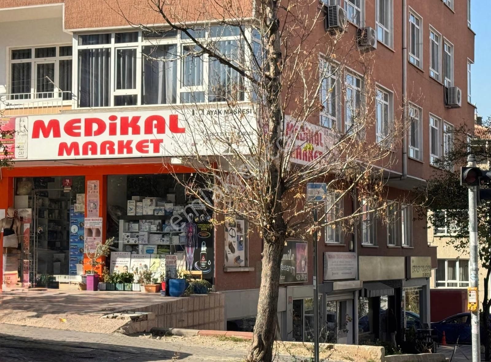 Ayrancı Mah. Hoşdere Caddesi Üzerinde 43 M2 Satılık Dükkan