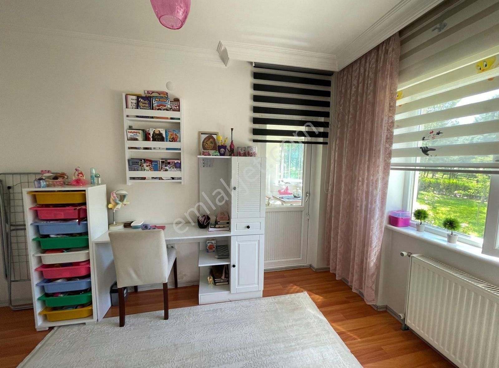 Devlet Mahallesi - Lüks Yapılı - Metroya Yakın- 3+1 Daire - Görsel 24