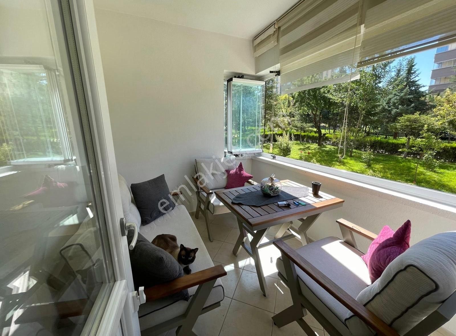 Devlet Mahallesi - Lüks Yapılı - Metroya Yakın- 3+1 Daire - Görsel 21