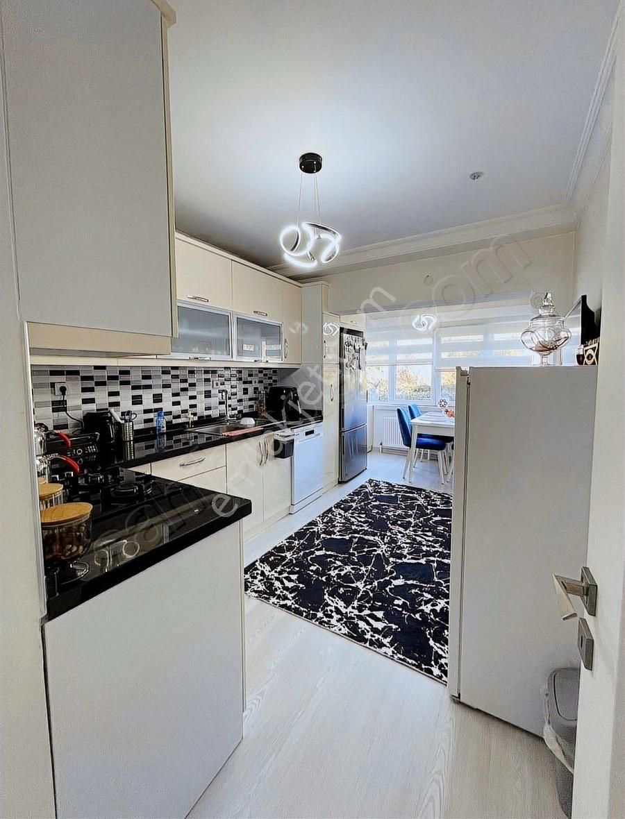 Devlet Mahallesi - Lüks Yapılı - Metroya Yakın- 3+1 Daire - Görsel 29