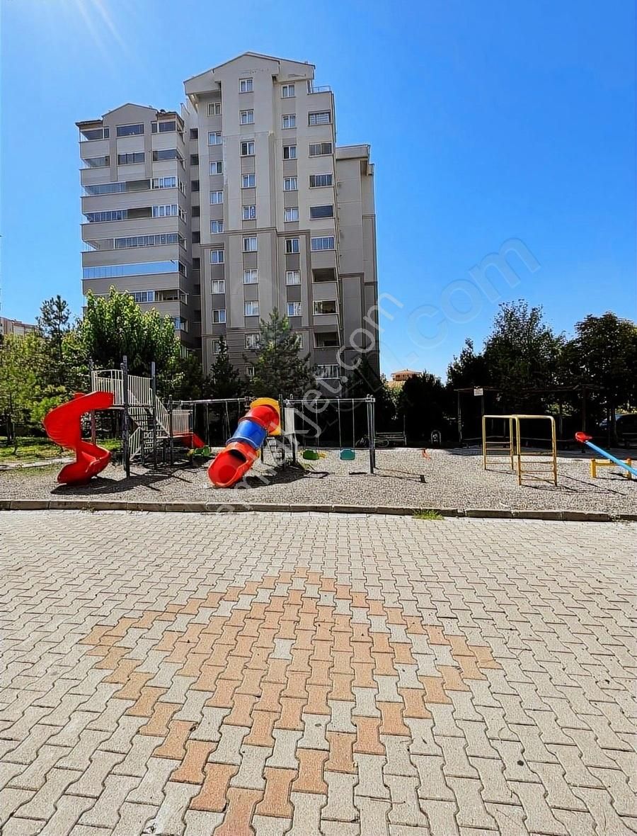 Devlet Mahallesi - Lüks Yapılı - Metroya Yakın- 3+1 Daire - Görsel 6