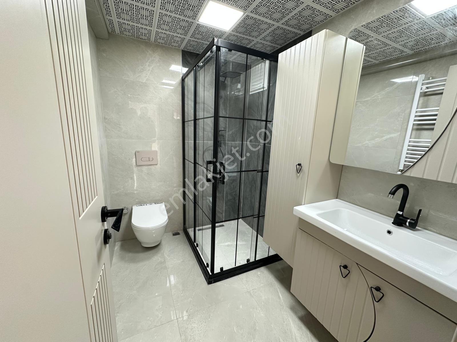 Dutluk Metro Yakını Ara Katta Full Lüx Yapılı 3+1 - Görsel 13