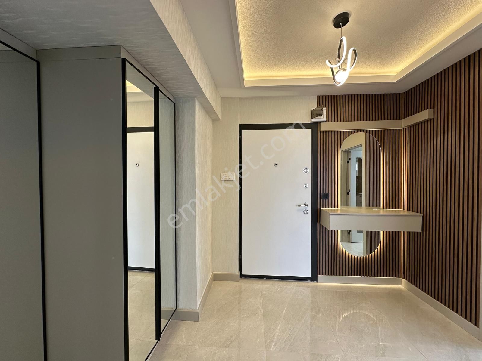 Dutluk Metro Yakını Ara Katta Full Lüx Yapılı 3+1 - Görsel 22