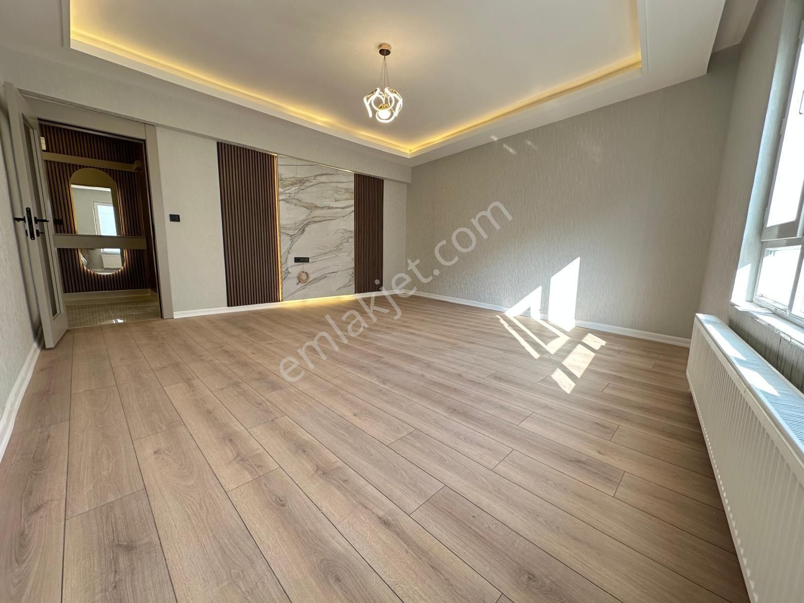 Dutluk Metro Yakını Ara Katta Full Lüx Yapılı 3+1 - Görsel 16