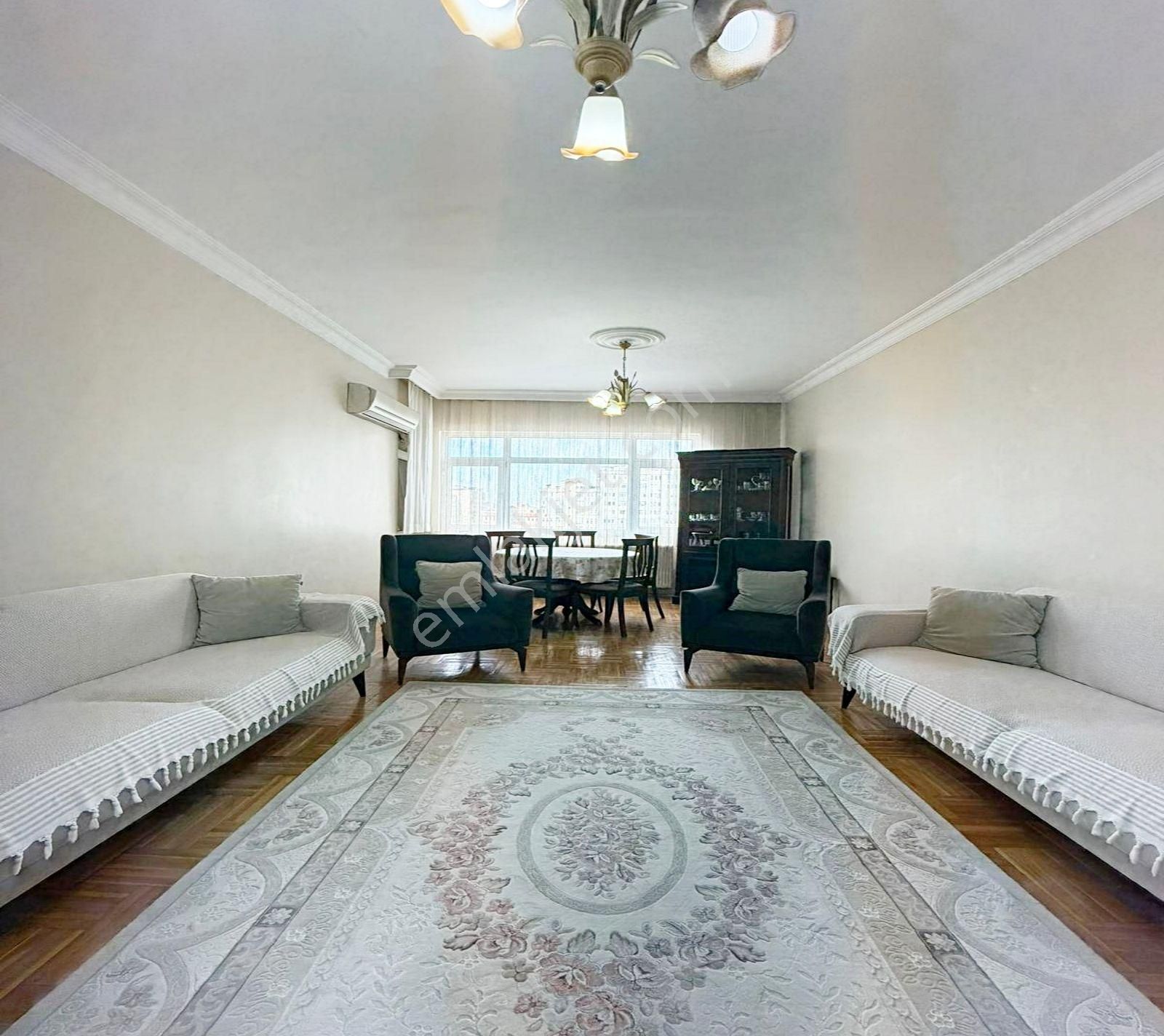 Barış Mahallesinde Metrobüse 5 Dakika 3+1 Satılık Daire - Görsel 7