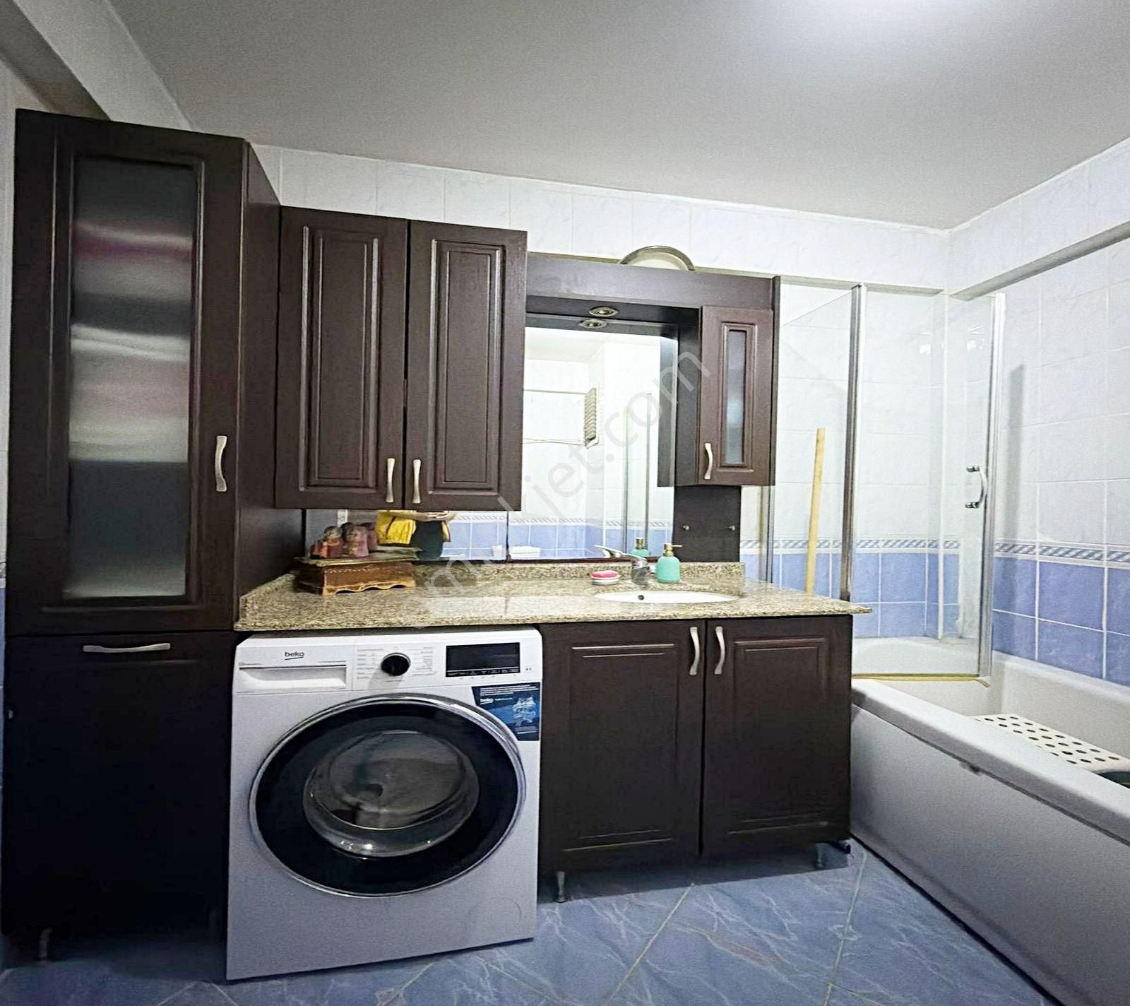 Barış Mahallesinde Metrobüse 5 Dakika 3+1 Satılık Daire - Görsel 20