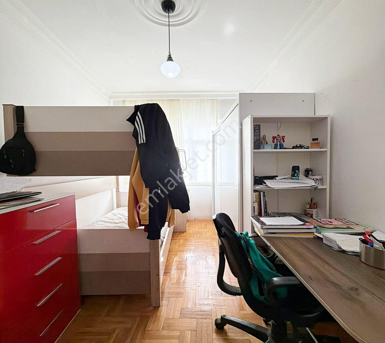 Barış Mahallesinde Metrobüse 5 Dakika 3+1 Satılık Daire - Görsel 17