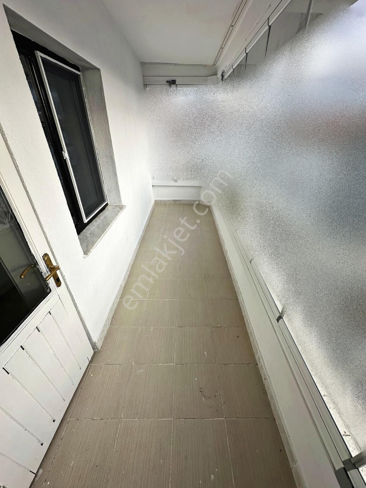 Menderes'te Site Dairesi 3+1 125m2 Net Kullanım Alaınıyla Satılık Daire - Görsel 19