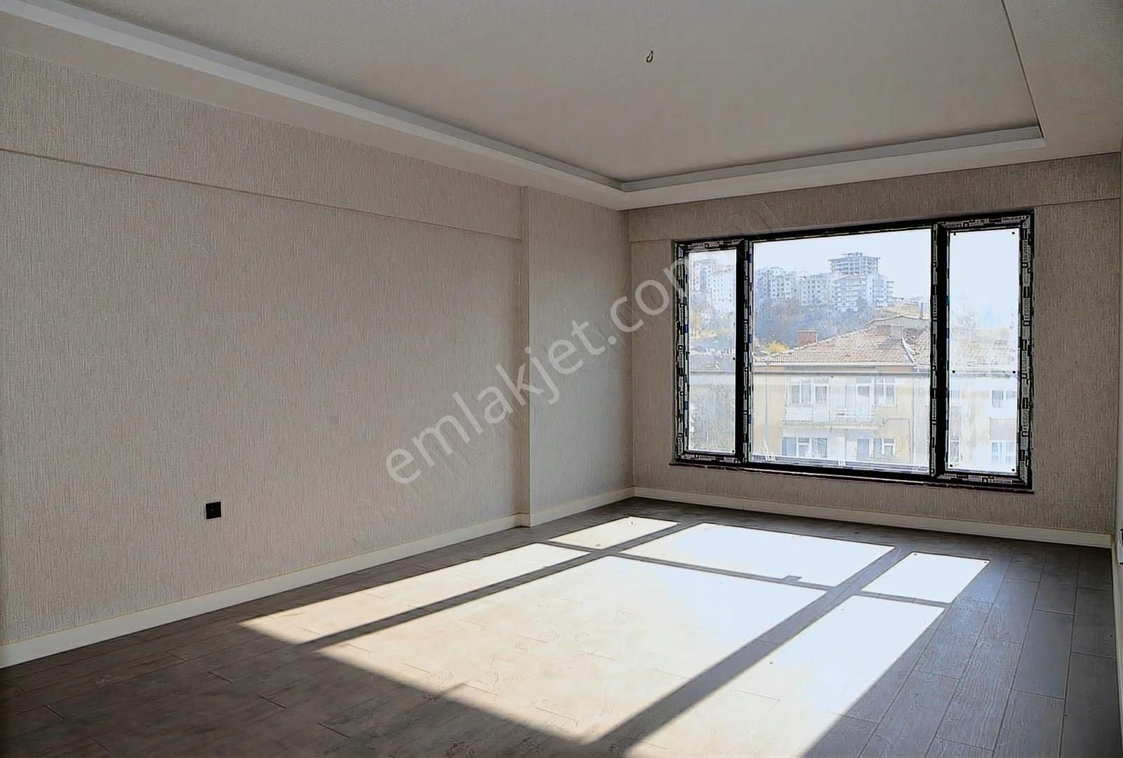 Çankaya 50nci Yıl Mah Kıbrıs Cad Üzeri Satılık 4+1 Sıfır Daire - Görsel 3