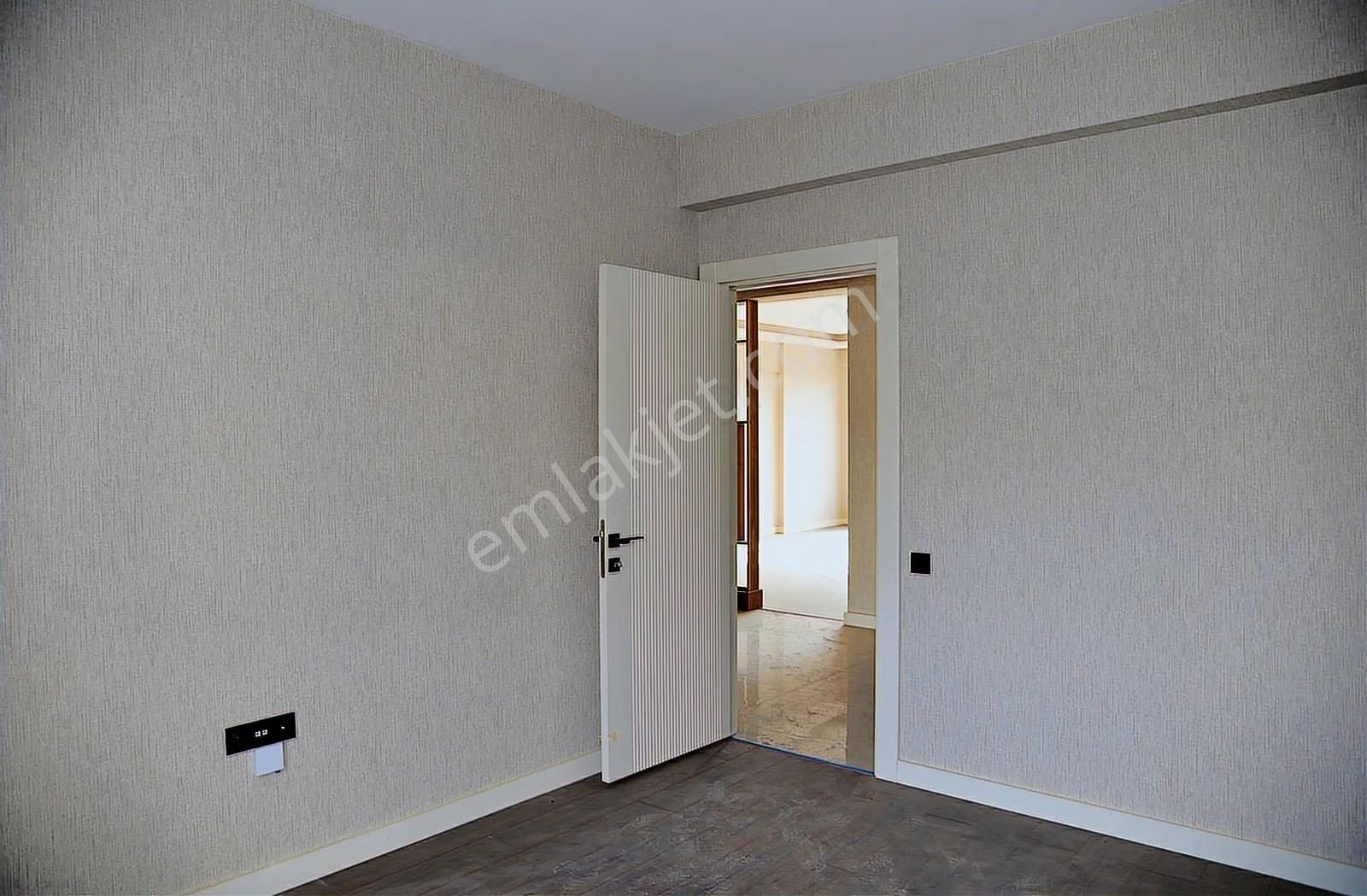 Çankaya 50nci Yıl Mah Kıbrıs Cad Üzeri Satılık 4+1 Sıfır Daire - Görsel 8