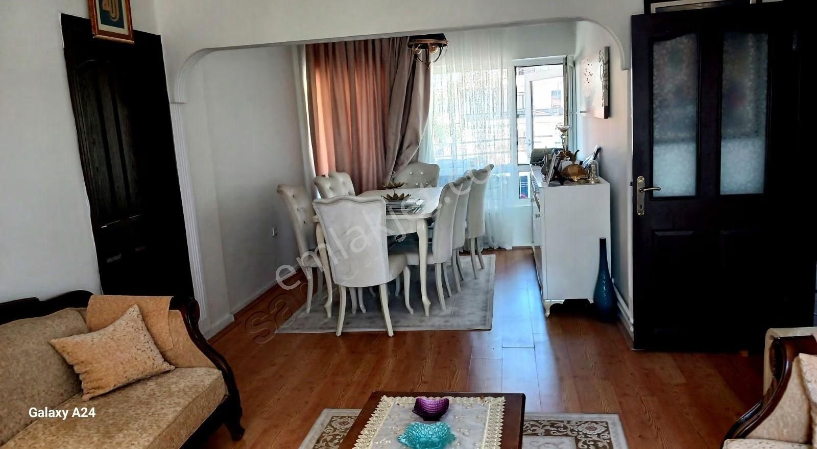 Yenimahallede Ankara Manzaralı, Merkezi Konumda Fırsat Daire - Görsel 8