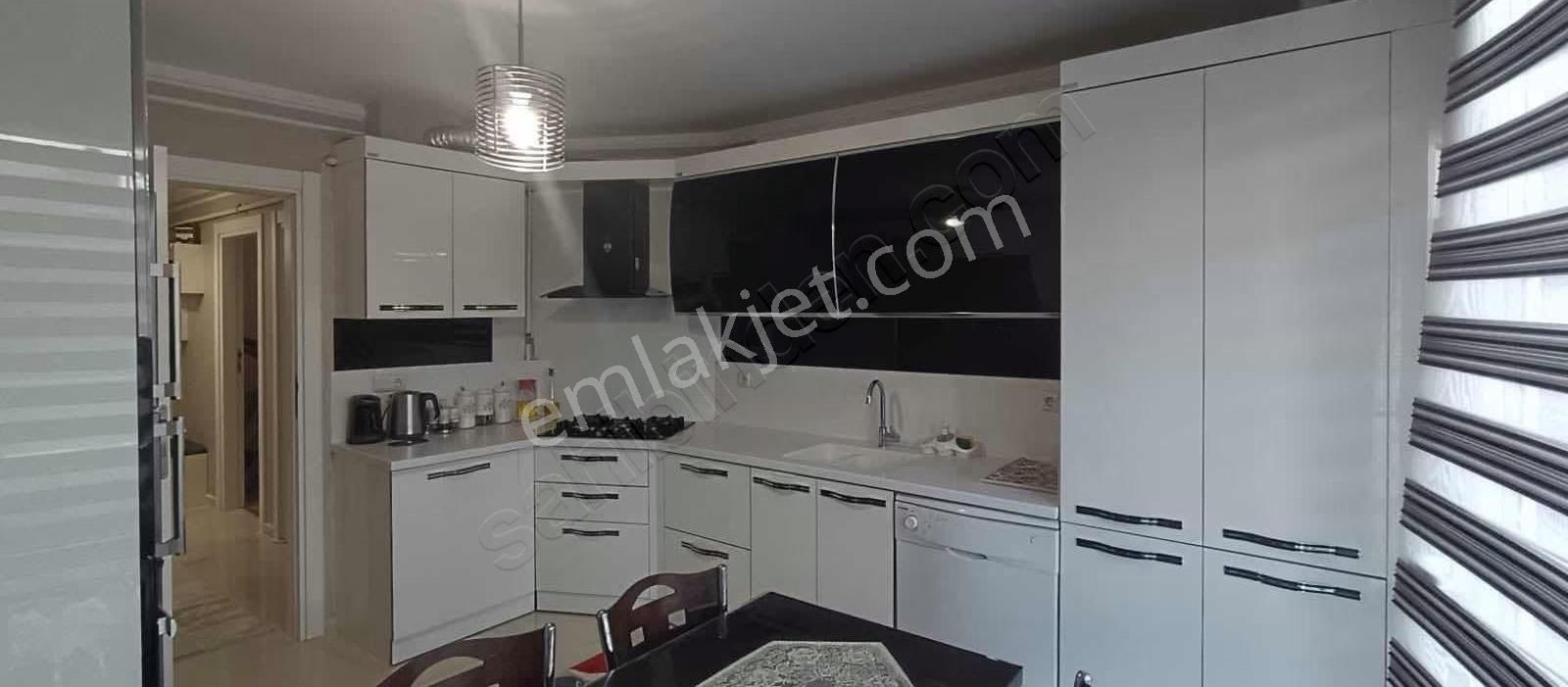 Etimesgut Atakent'te Full Yapılı Emsalsiz 4+1 Satılık Daire - Görsel 2