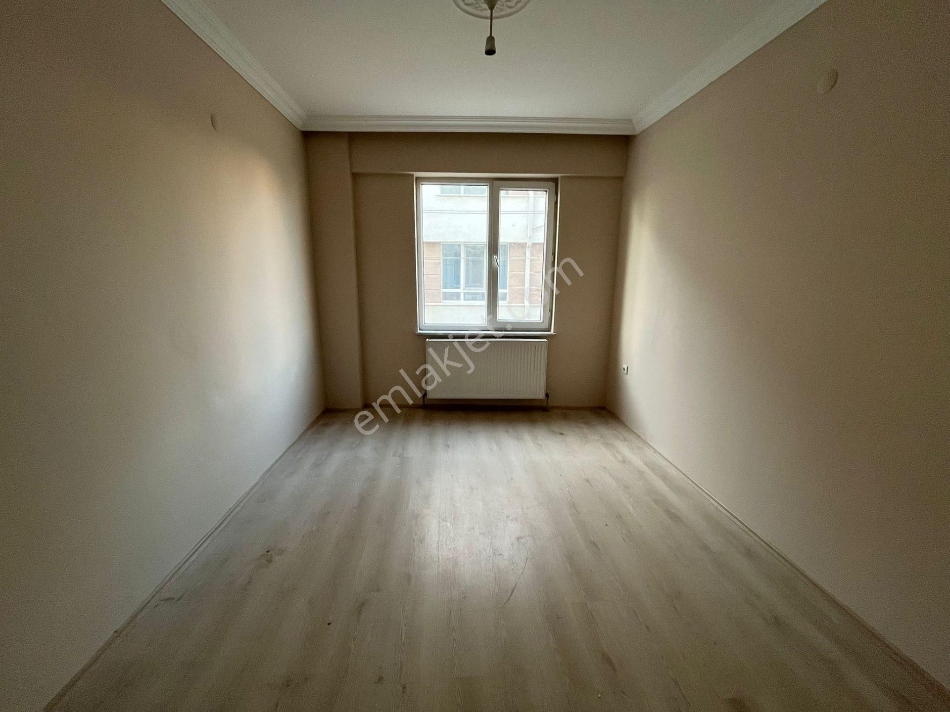 !! Recep Ümit Emlak'tan Esentepe Mahallesinde Eğitimciler Caddesi Üzerinde Fırsat 3+1 Daire Ce25 - Görsel 14