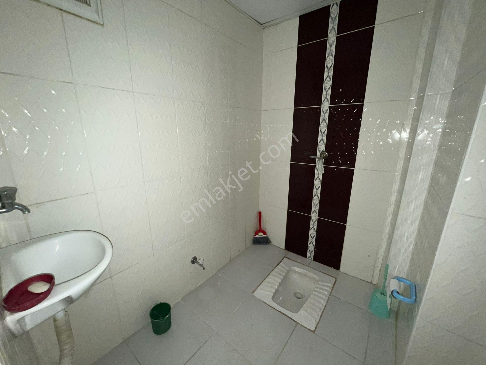 !! Recep Ümit Emlak'tan Esentepe Mahallesinde Eğitimciler Caddesi Üzerinde Fırsat 3+1 Daire Ce25 - Görsel 28