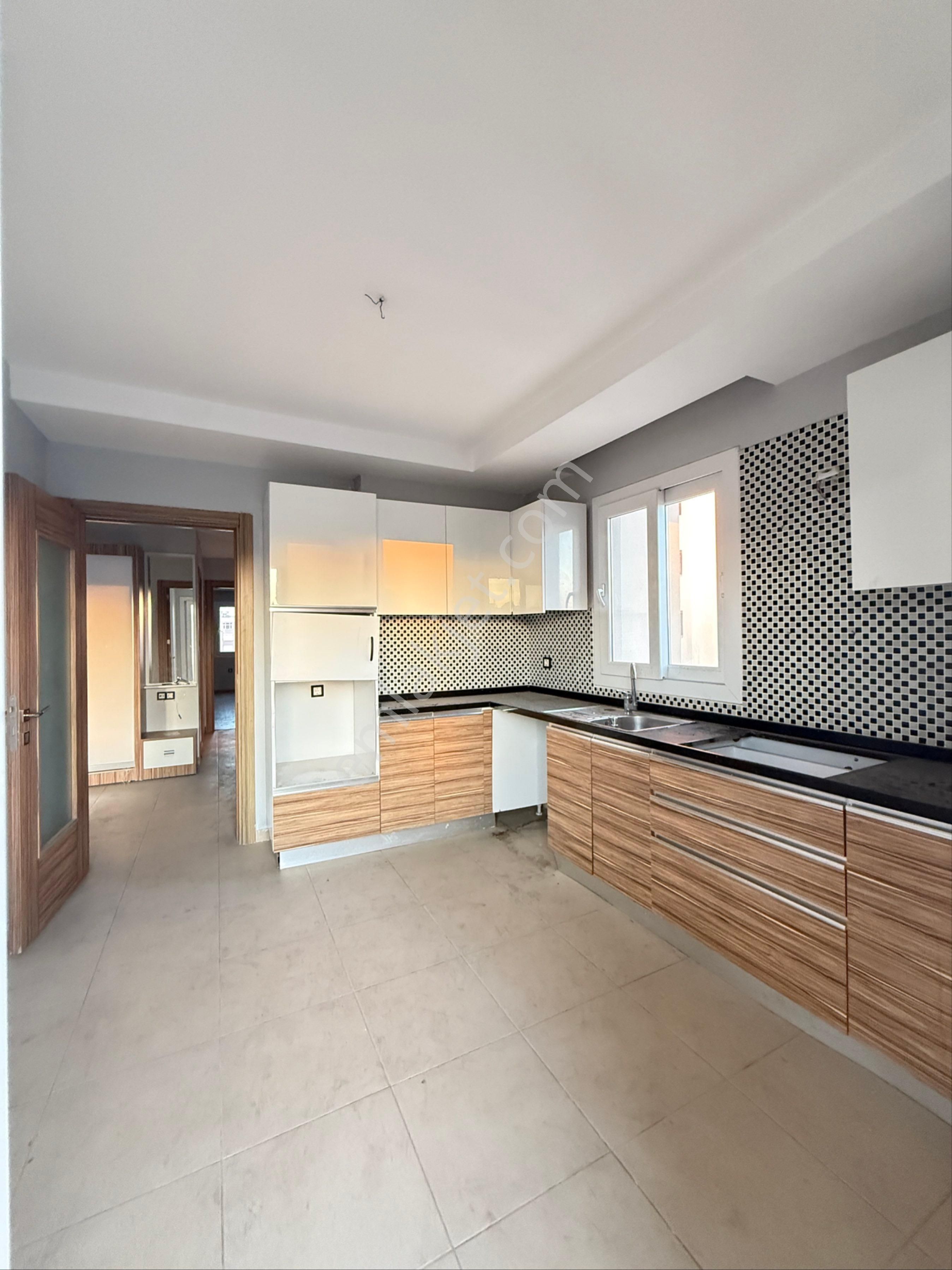 Remint’den Yeşilyurt Mahallesinde 3+1 Kapalı Mutfak Çift Banyo Giyinme Odalı Satılık Daire Kaçmaz!! - Görsel 5