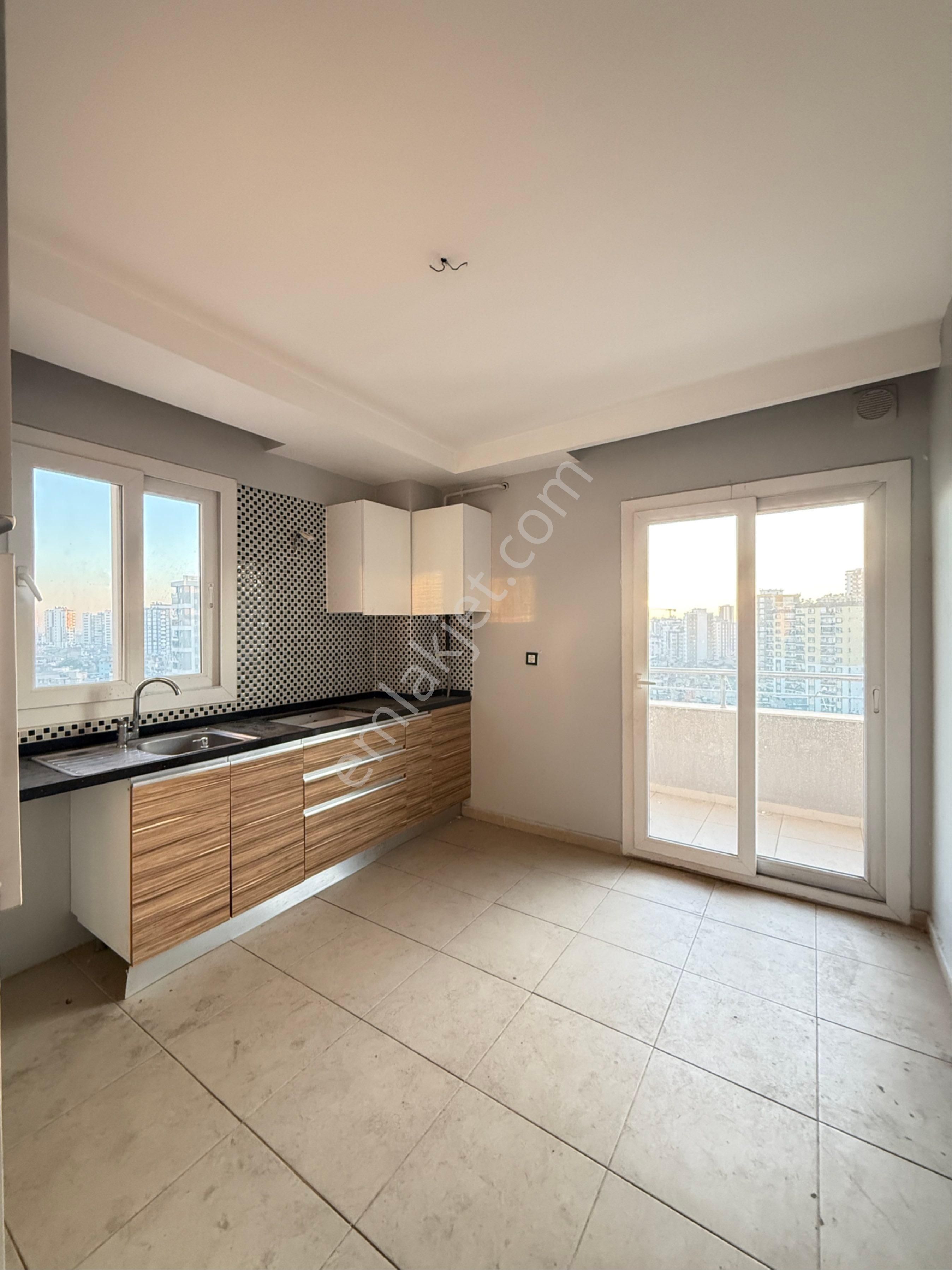 Remint’den Yeşilyurt Mahallesinde 3+1 Kapalı Mutfak Çift Banyo Giyinme Odalı Satılık Daire Kaçmaz!! - Görsel 7