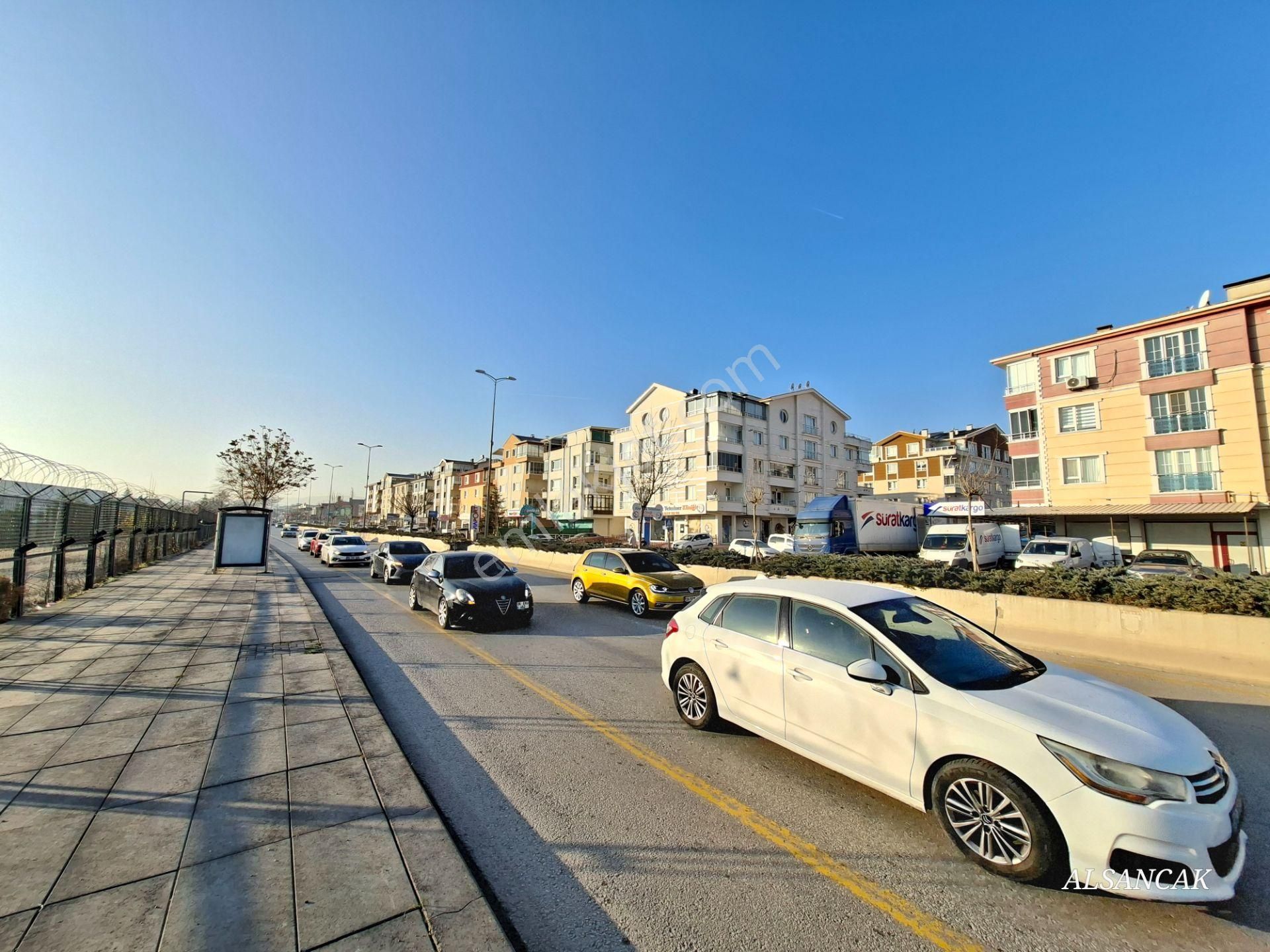 Alsancak Da İşlek Cadde Üzerinde Yatırıma Uygun Satılık Dükkan - Görsel 8