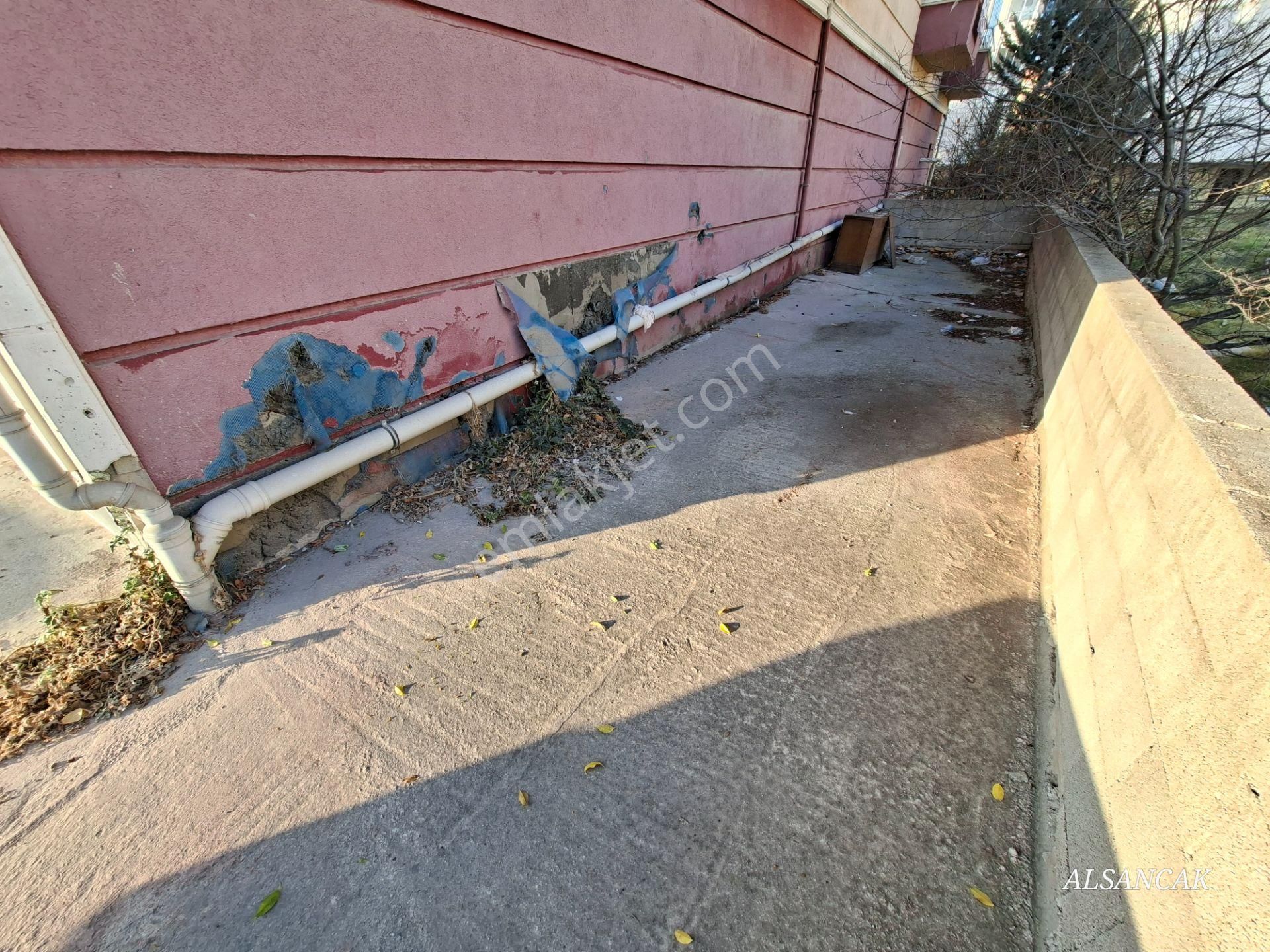 Alsancak Da İşlek Cadde Üzerinde Yatırıma Uygun Satılık Dükkan - Görsel 7