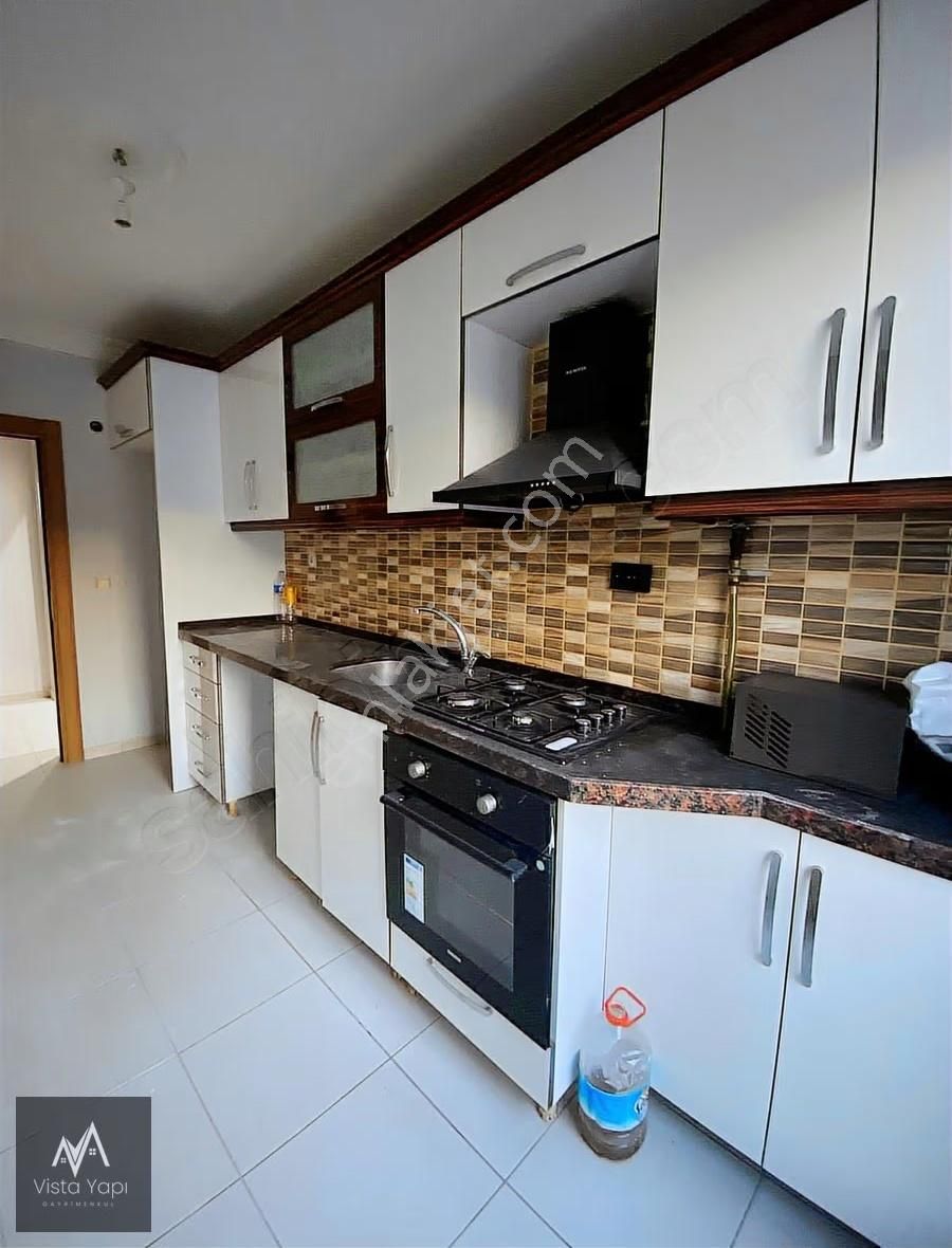 Beylikdüzü Yakupluda Geniş Kullanımlı Kiralık Arakat 2+1 - Görsel 17