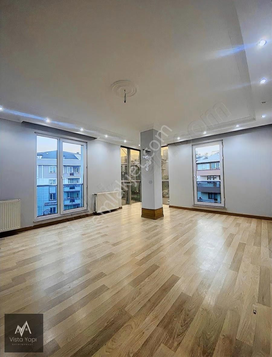 Beylikdüzü Yakupluda Geniş Kullanımlı Kiralık Arakat 2+1 - Görsel 24