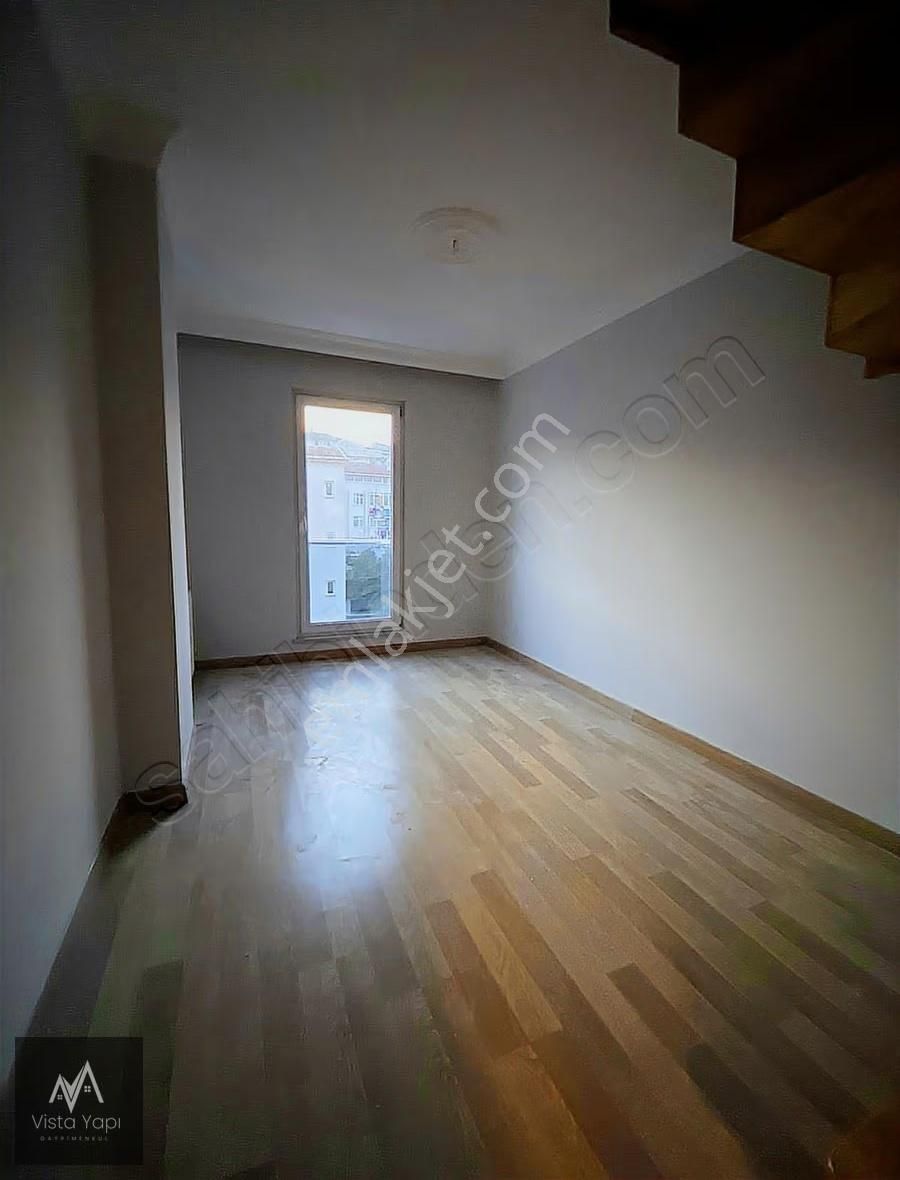 Beylikdüzü Yakupluda Geniş Kullanımlı Kiralık Arakat 2+1 - Görsel 4