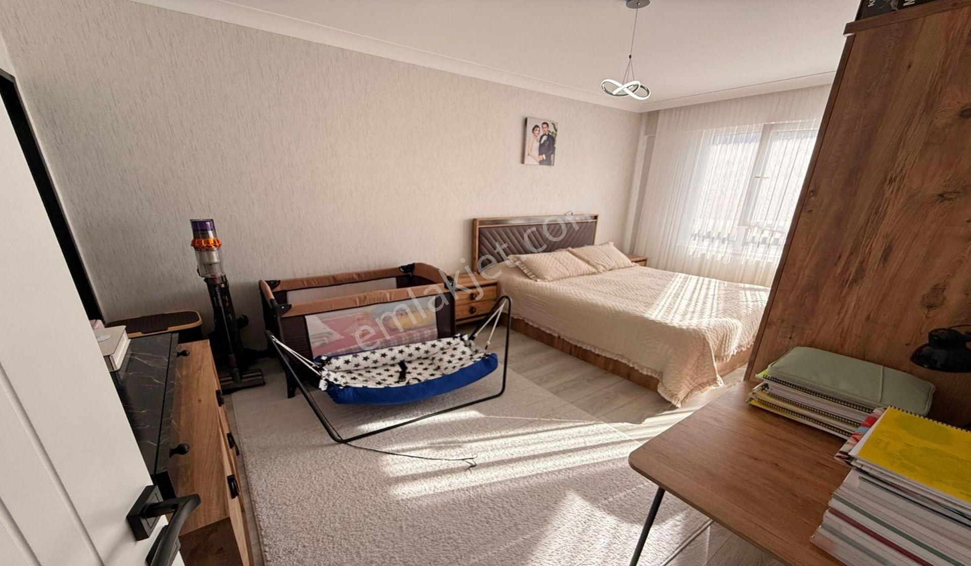Bağlum 3+1 Yeni Bina Teras Balkonlu Çift Banyolu 140m2 - Görsel 15