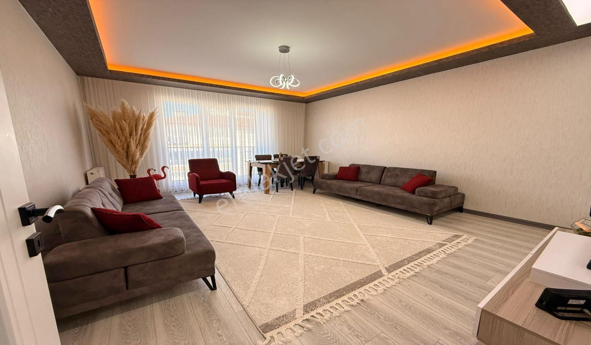 Bağlum 3+1 Yeni Bina Teras Balkonlu Çift Banyolu 140m2 - Görsel 7