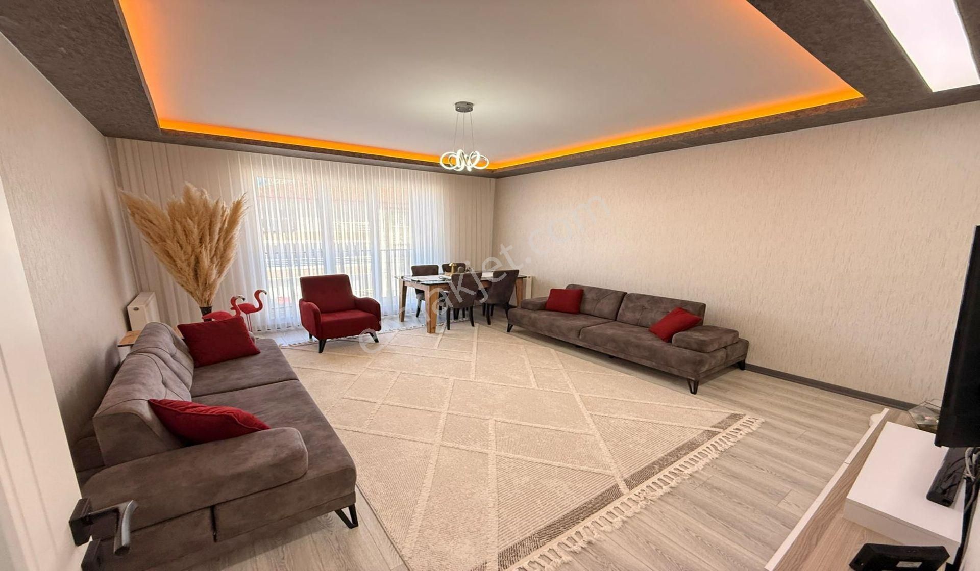 Bağlum 3+1 Yeni Bina Teras Balkonlu Çift Banyolu 140m2 - Görsel 6