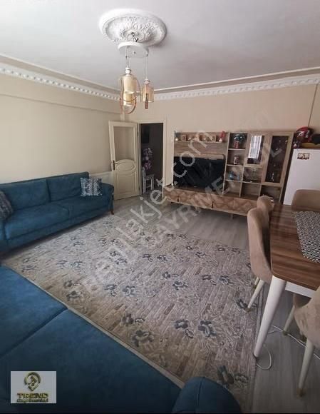 Trend'den Çarşı Merkezde Tadilatlı 2+1 95m2 Satılık Daire - Görsel 5