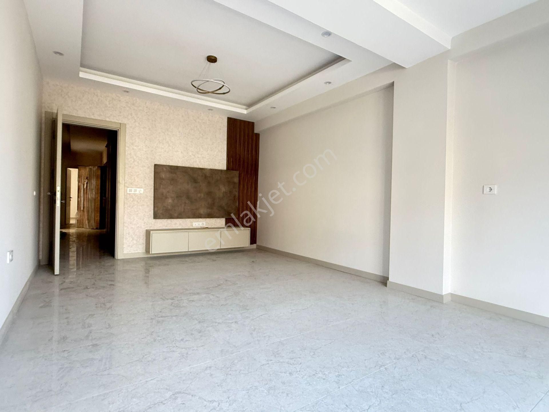 Binyapı'dan Bağbaşı Zümrütte G.odalı E.banyolu 3+1 Lüks Daireler - Görsel 3