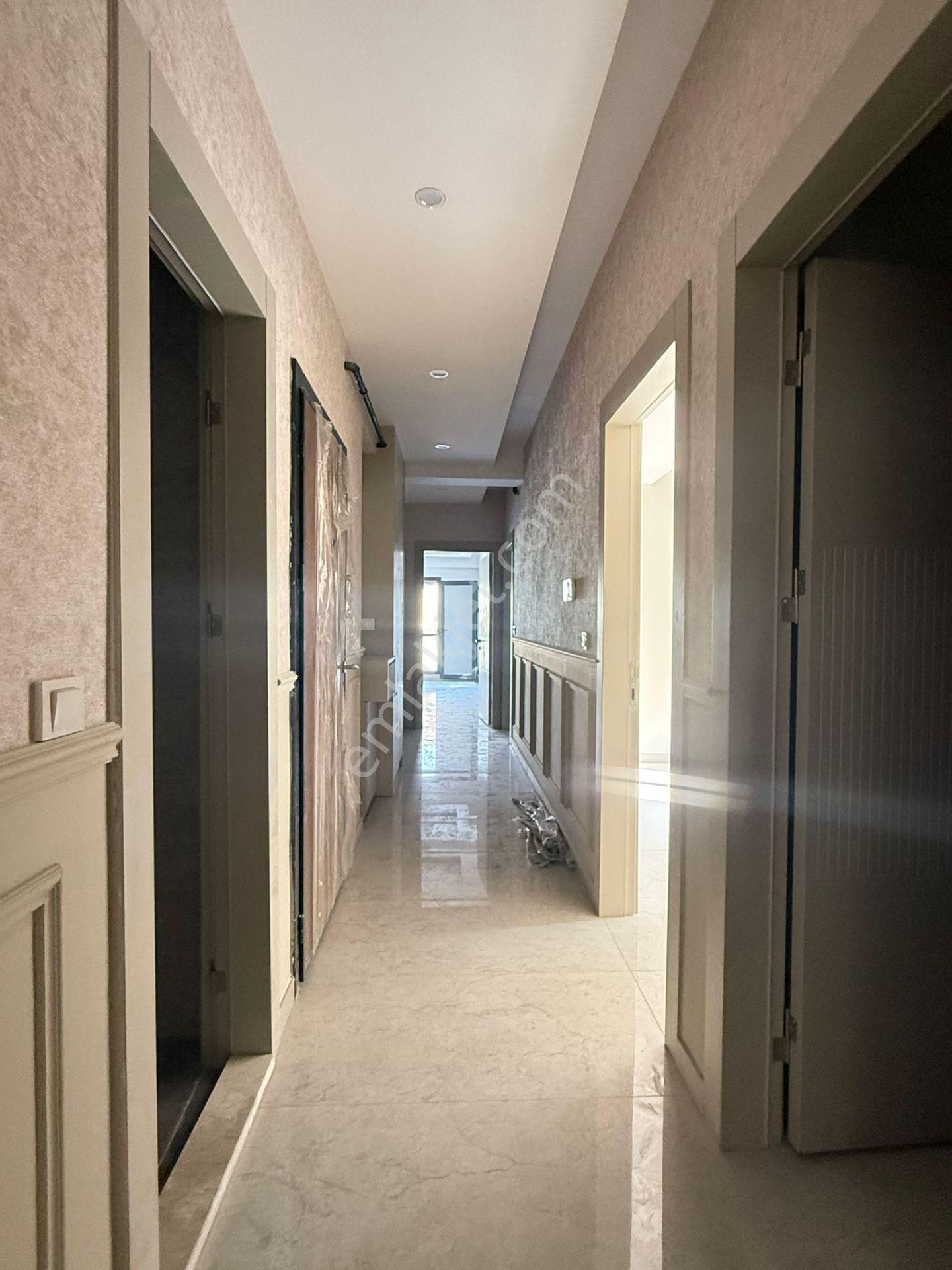 Binyapı'dan Bağbaşı Zümrütte G.odalı E.banyolu 3+1 Lüks Daireler - Görsel 24