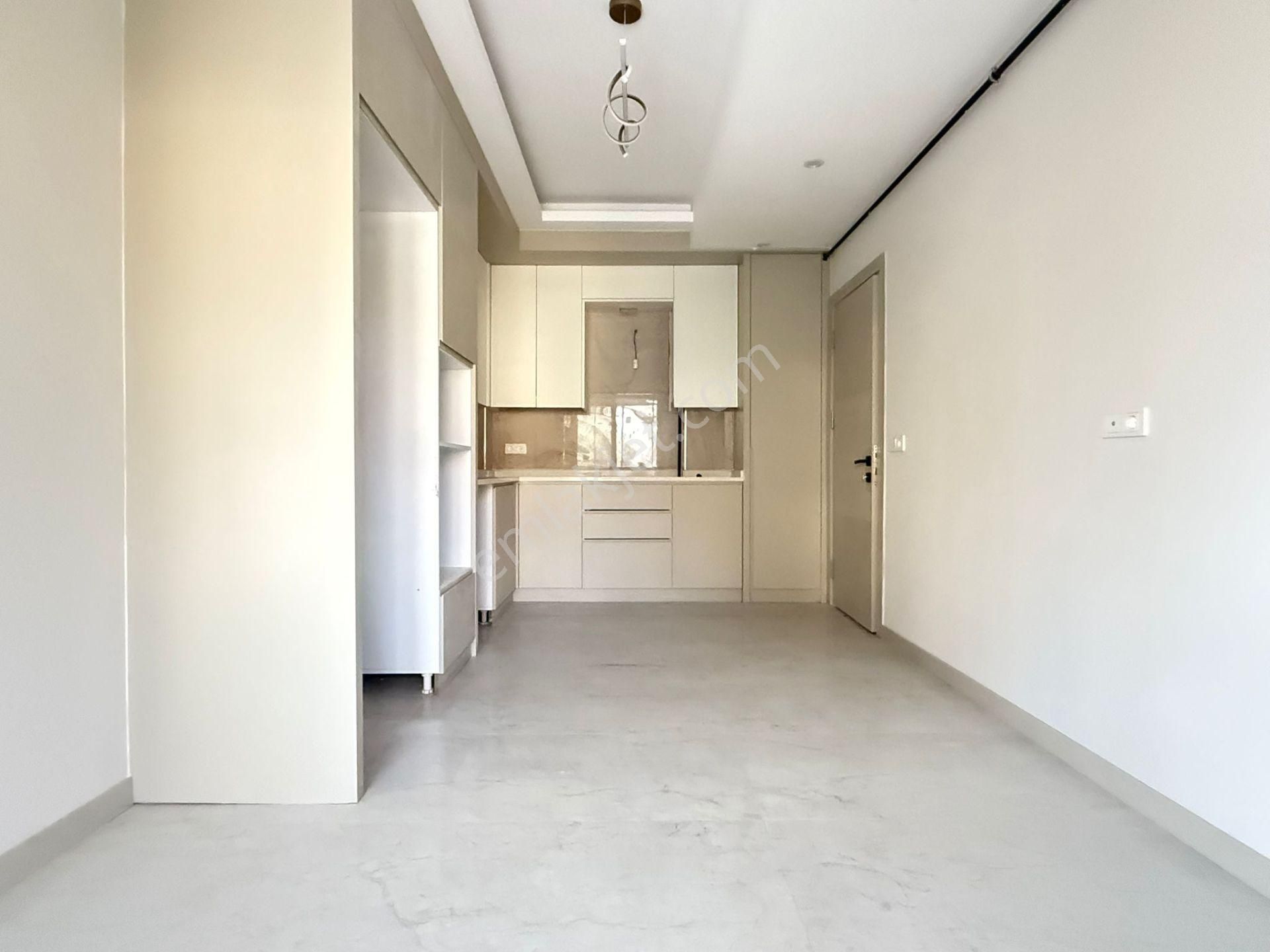 Binyapı'dan Bağbaşı Zümrütte G.odalı E.banyolu 3+1 Lüks Daireler - Görsel 4