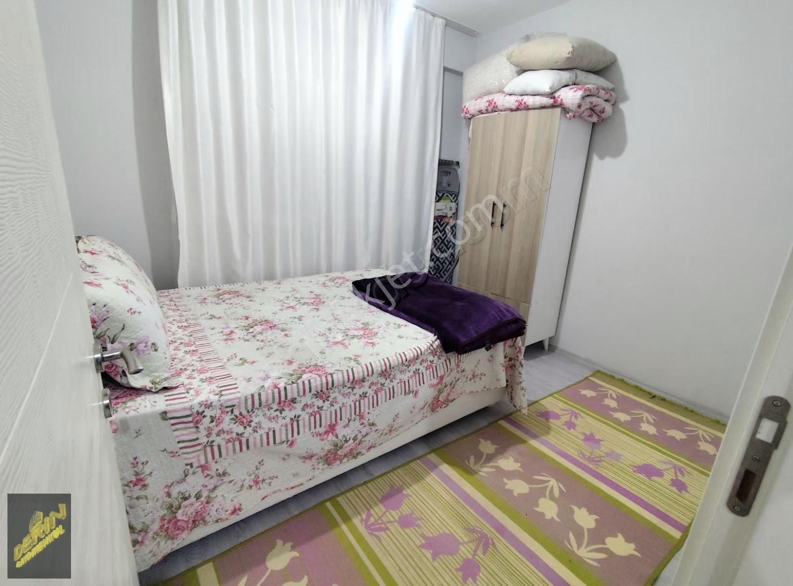 Bulvar Üzeri Hasarsız Full Eşyalı Satılık 1+1 Daire - Görsel 3