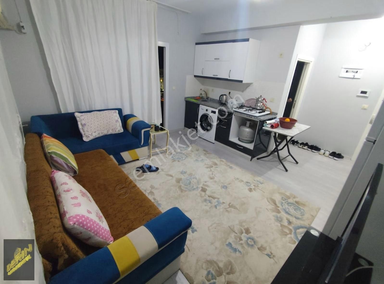 Bulvar Üzeri Hasarsız Full Eşyalı Satılık 1+1 Daire - Görsel 8