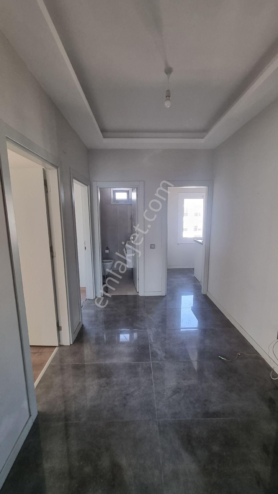 Erdemli Merkez'de2+1 Ofis Veya Kiralık Ev - Görsel 5