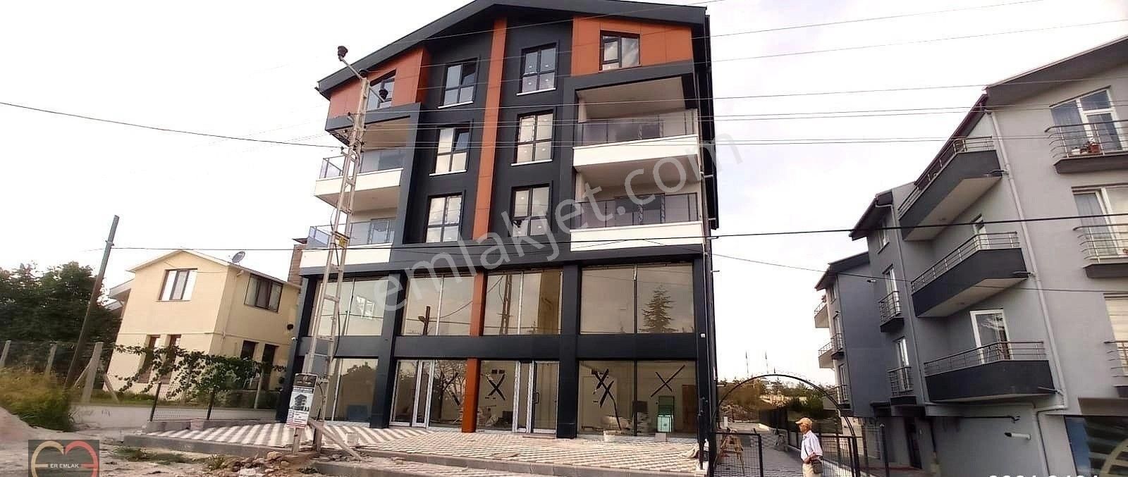 Taşpınar Da 1+1 Ara Kat Ön Cephe Kombili Daire