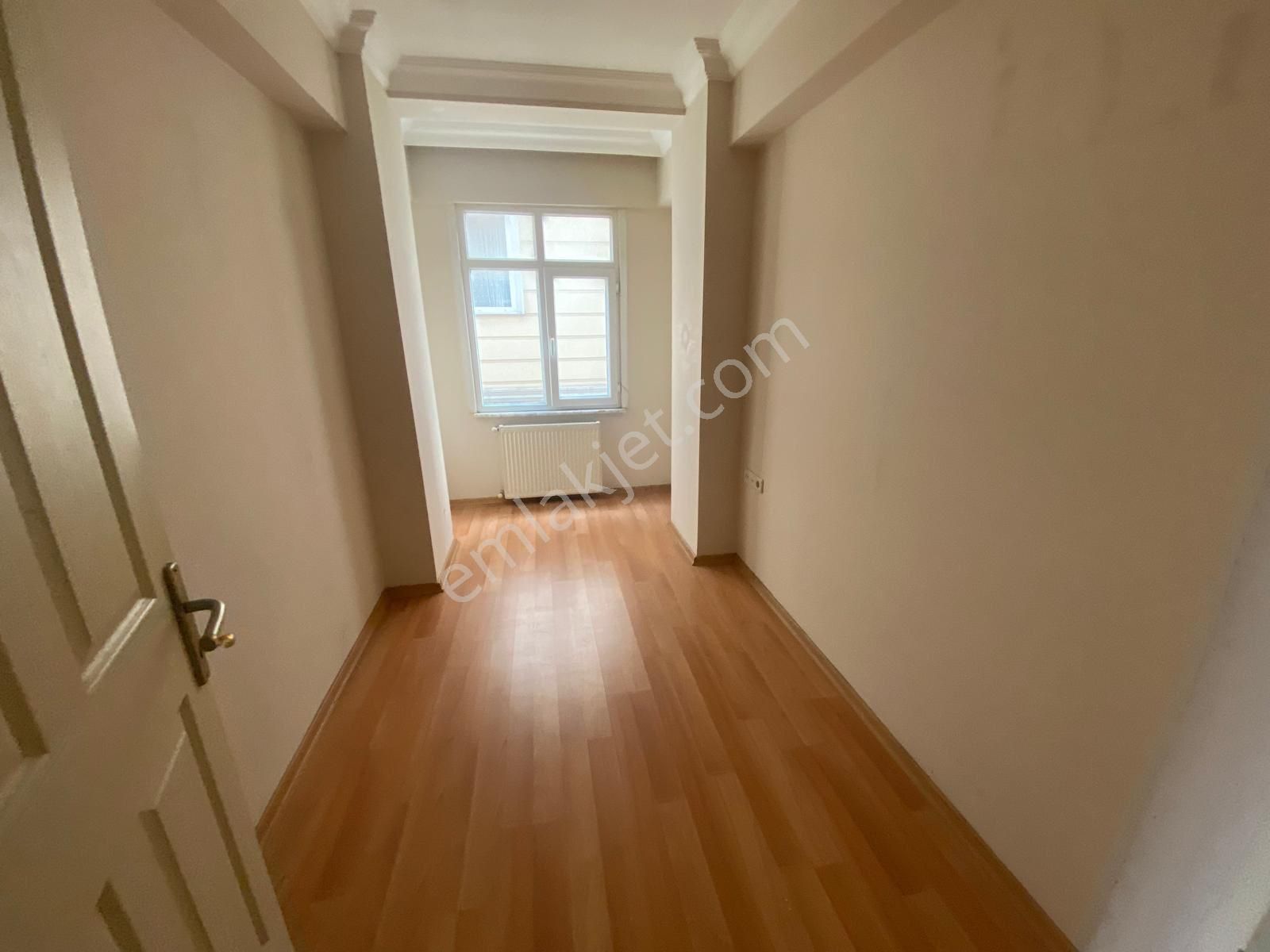 Metrobüse 15 Dakika 2+1 Yeni Binada Ve 80m2 Kiralık 1.kat Daire - Görsel 10