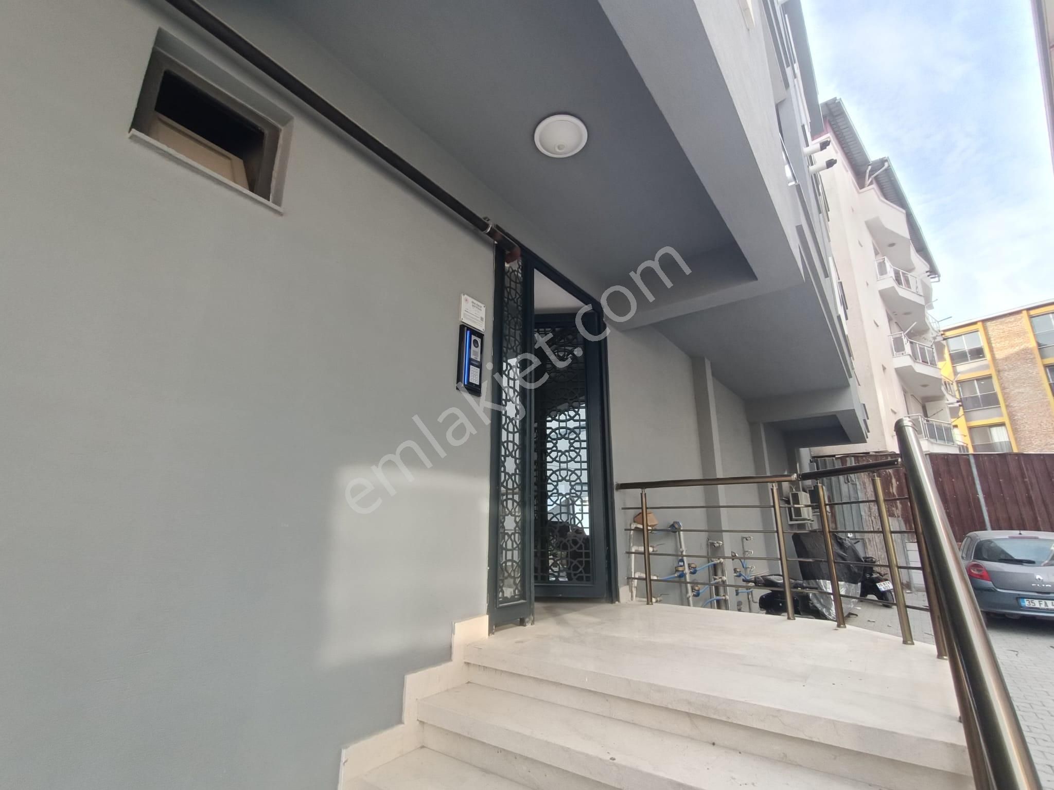 Seyrek Merkezde Herşeyi İle Hazır 2+1 Lüks Sıfır Daire - Görsel 23