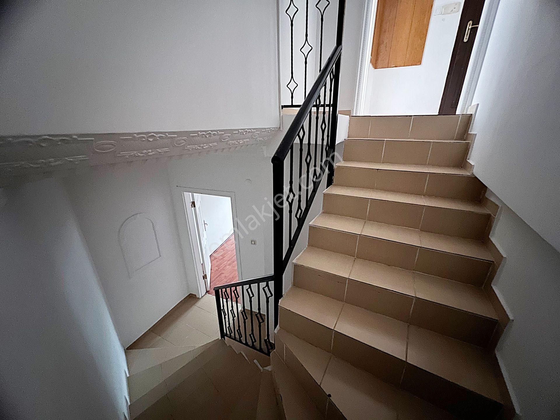 Cihandan Çiğdemtepe Son Durak Merkezde Kiralık 3+1 Ters Dubleks - Görsel 24