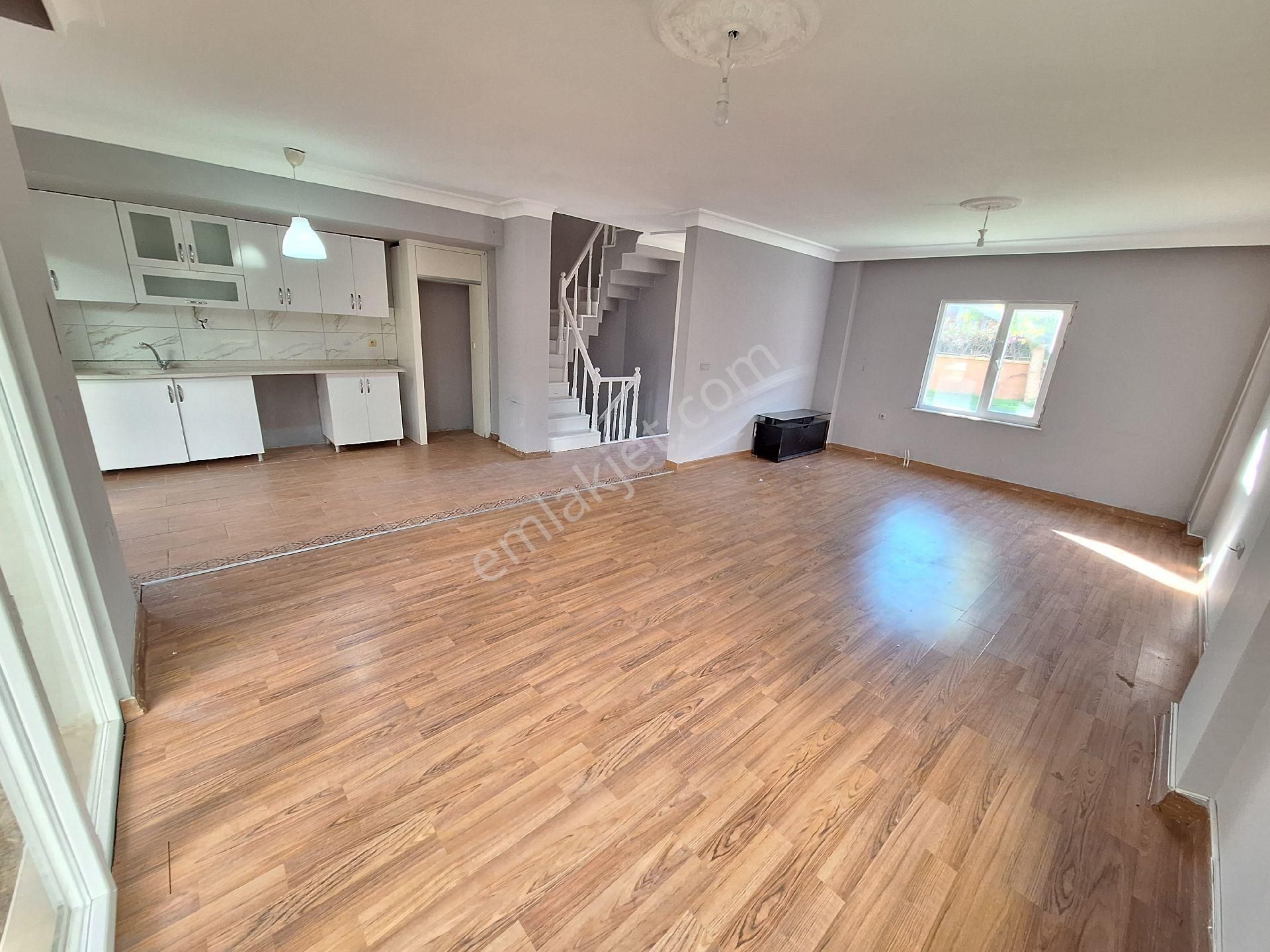 Antalya Konyaaltı Sarısu Mahallesinde Havuzlu Site İçinde Satılık 5+1 Villa - Görsel 6