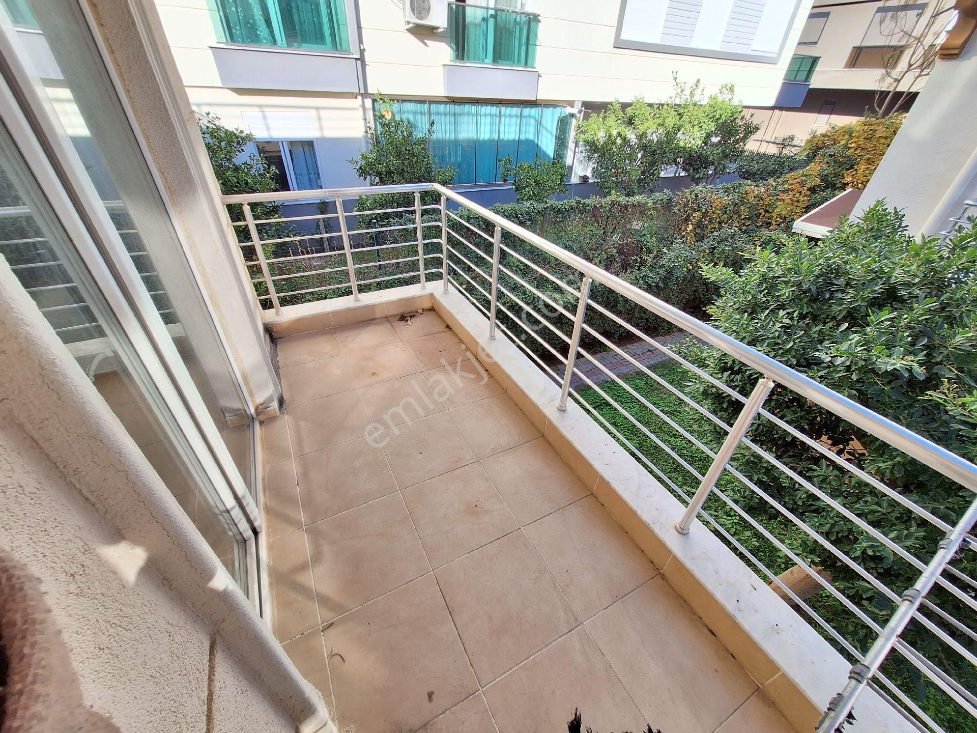 Antalya Konyaaltı Sarısu Mahallesinde Havuzlu Site İçinde Satılık 5+1 Villa - Görsel 25