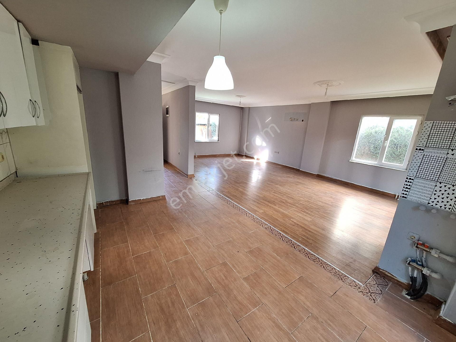 Antalya Konyaaltı Sarısu Mahallesinde Havuzlu Site İçinde Satılık 5+1 Villa - Görsel 11