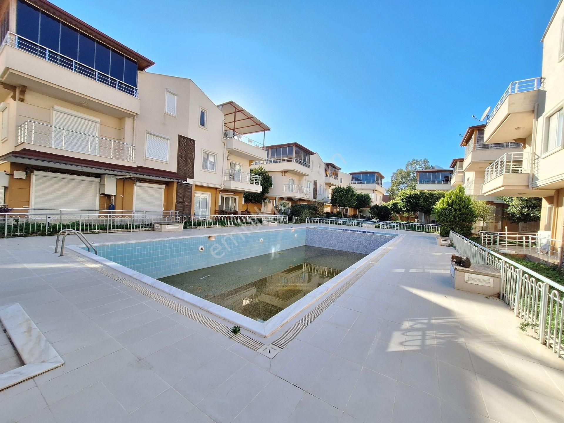 Antalya Konyaaltı Sarısu Mahallesinde Havuzlu Site İçinde Satılık 5+1 Villa - Görsel 35